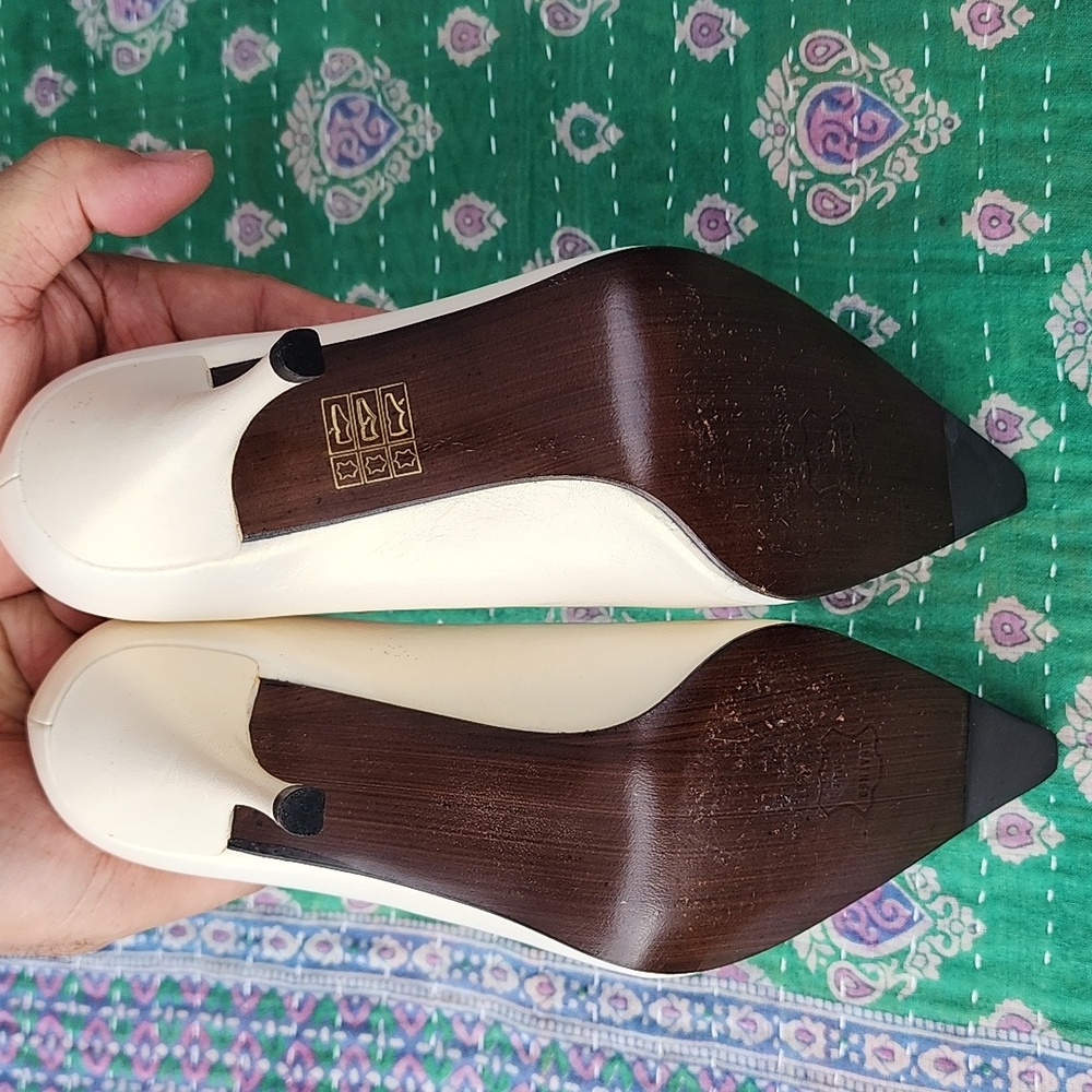 White Heels - Picture 2 of 2